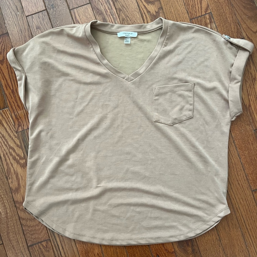 Muscle tee